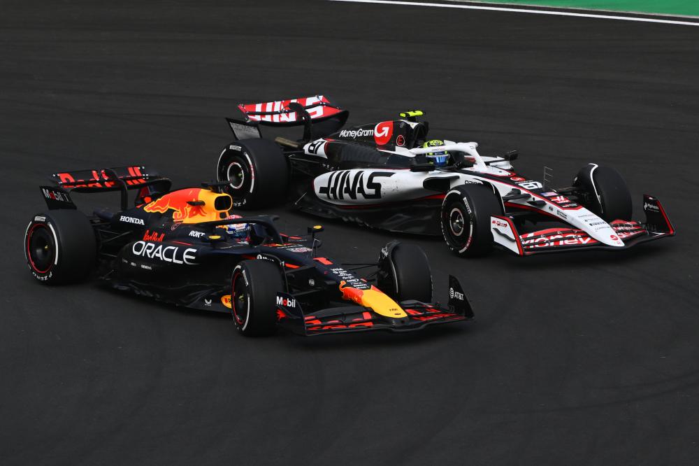 F1拉斯维加斯站：维斯塔潘夺冠！诺里斯第2，拉塞尔第3